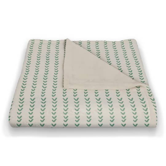 Lucky Clover 50" x 60" Coral Fleece Blanket